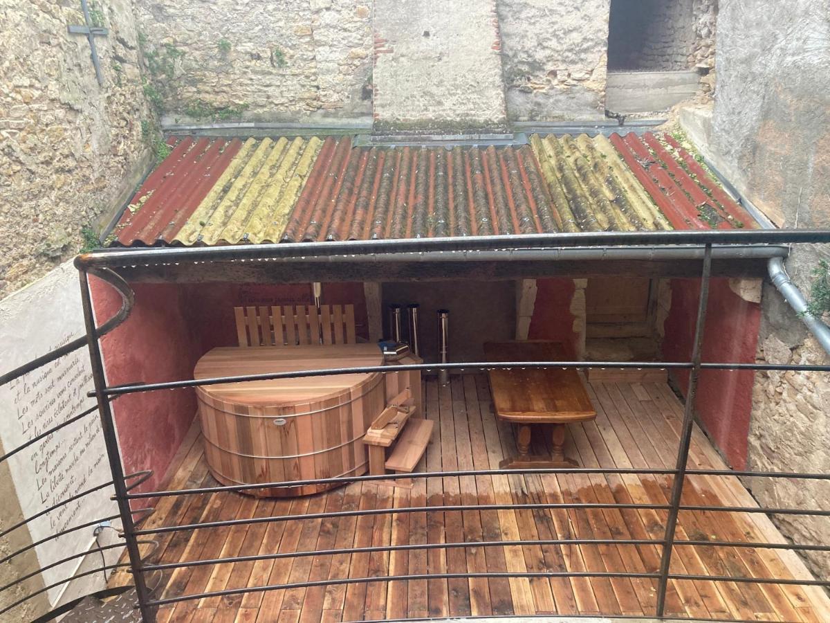 Bed and Breakfast Le patio de Xénia La Charité-sur-Loire Esterno foto