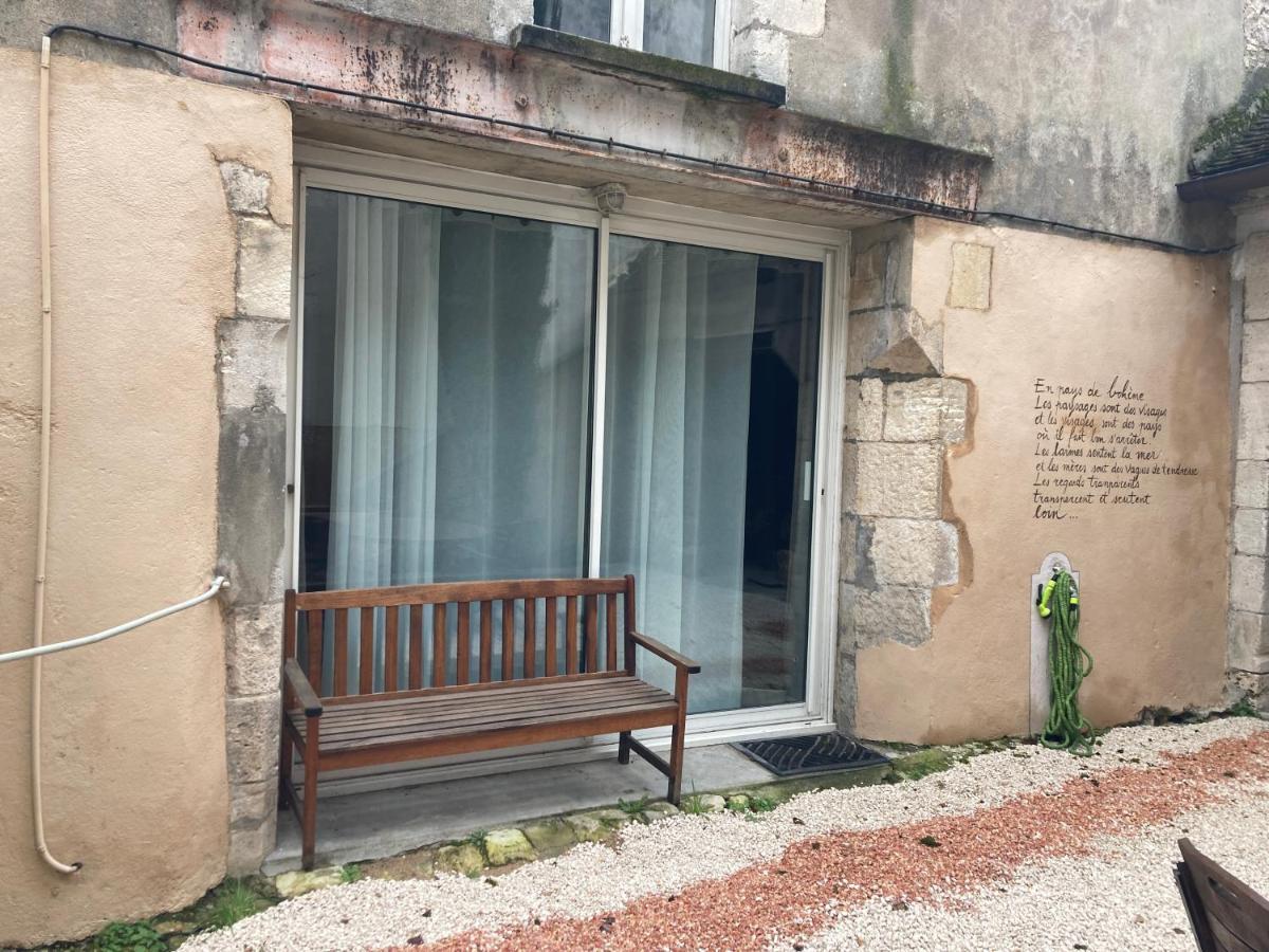 Bed and Breakfast Le patio de Xénia La Charité-sur-Loire Esterno foto